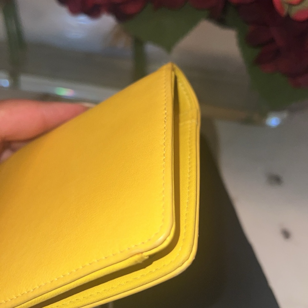 Preloved CHANEL CoCo Mark Long wallet - yellow calfskin leather with gunmetal - Picture 9 of 17
